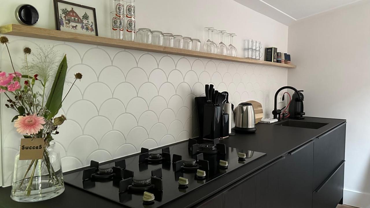 Bedandbreakfastrouveen Екстер'єр фото