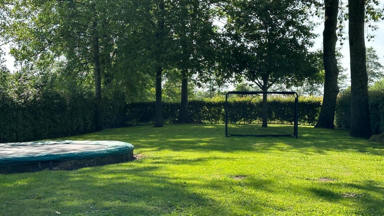 Bedandbreakfastrouveen Екстер'єр фото