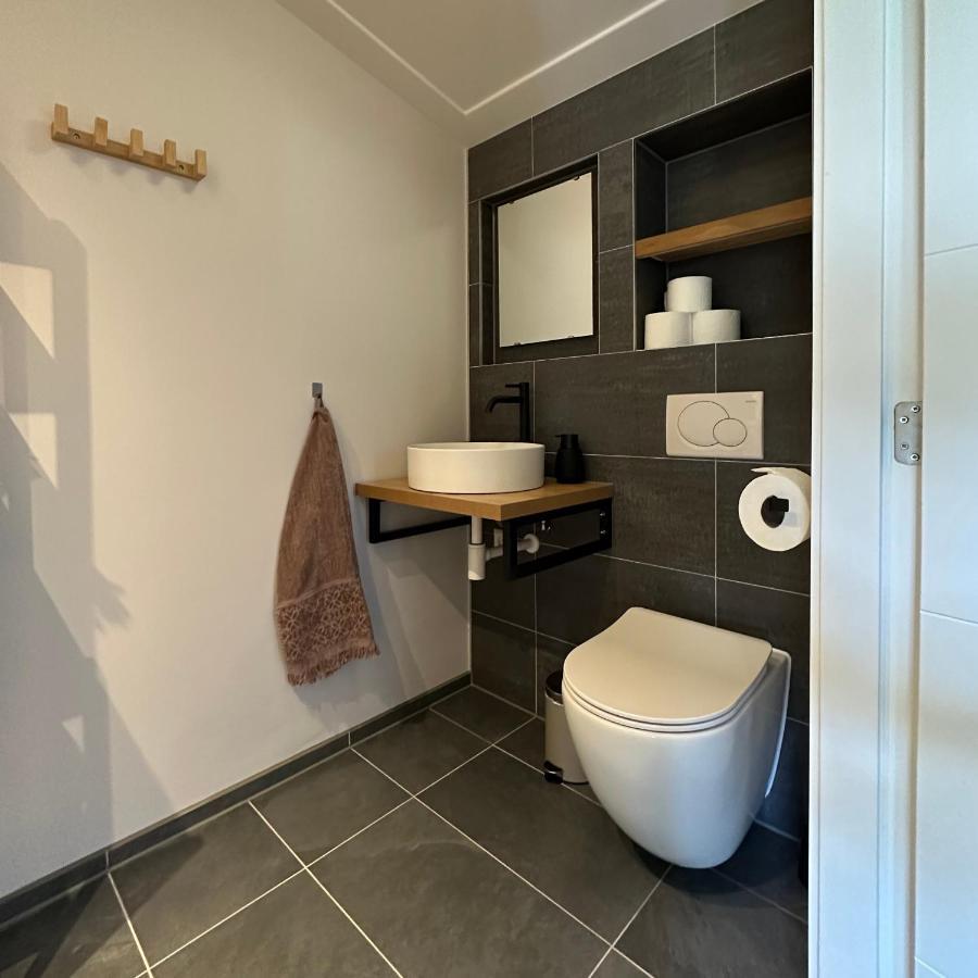 Bedandbreakfastrouveen Екстер'єр фото