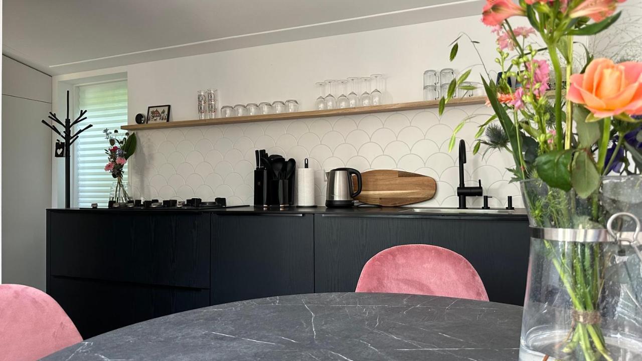 Bedandbreakfastrouveen Екстер'єр фото